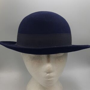 Vintage Eaton Womens Cloche Style Hat Navy Blue Felt Dress Hat With Ribbon